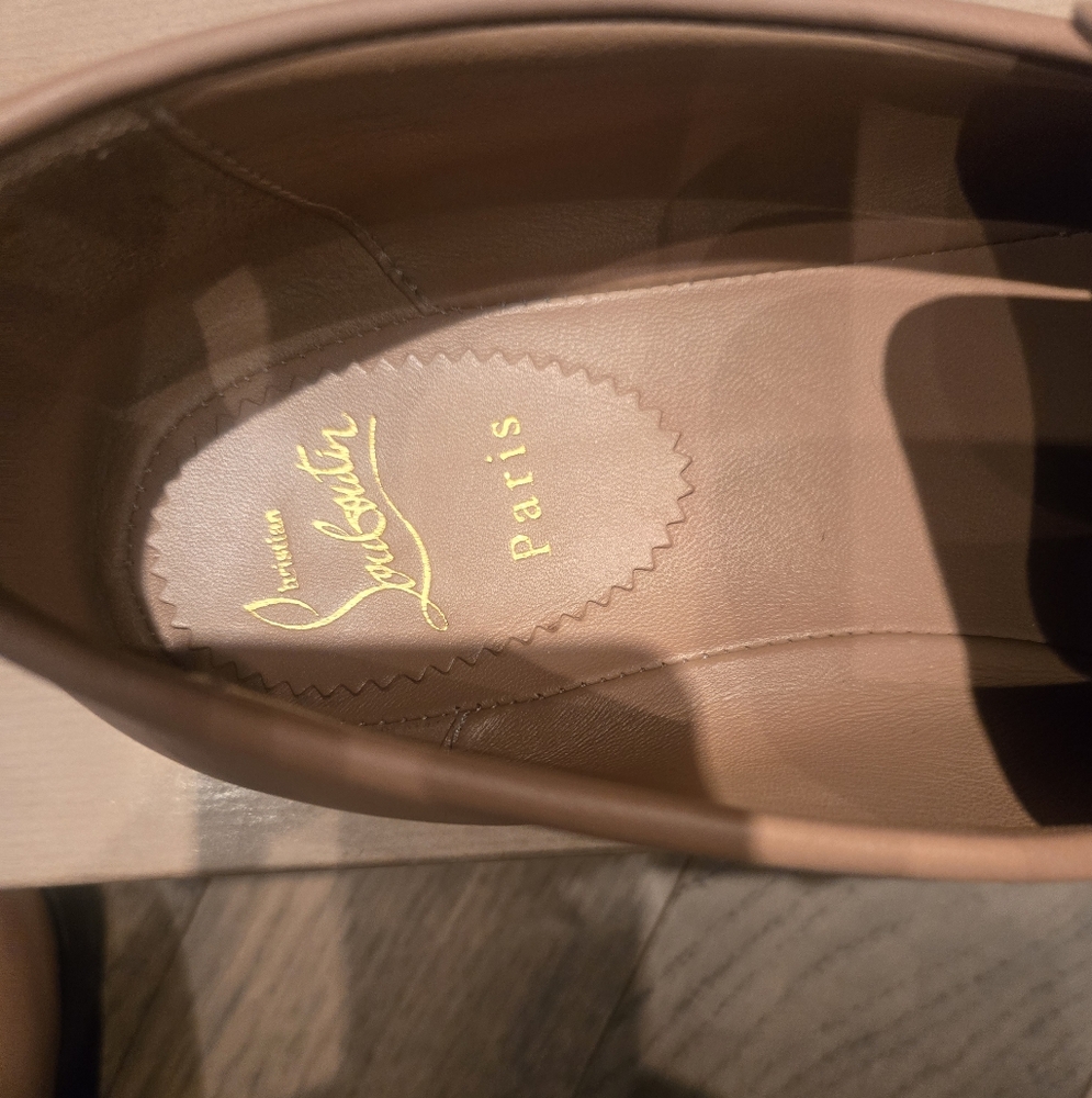 Mens Louboutin Slide/loafer Cream Color W Chain Across The Top Hp🔥🔥🔥 - Picture 3 of 7